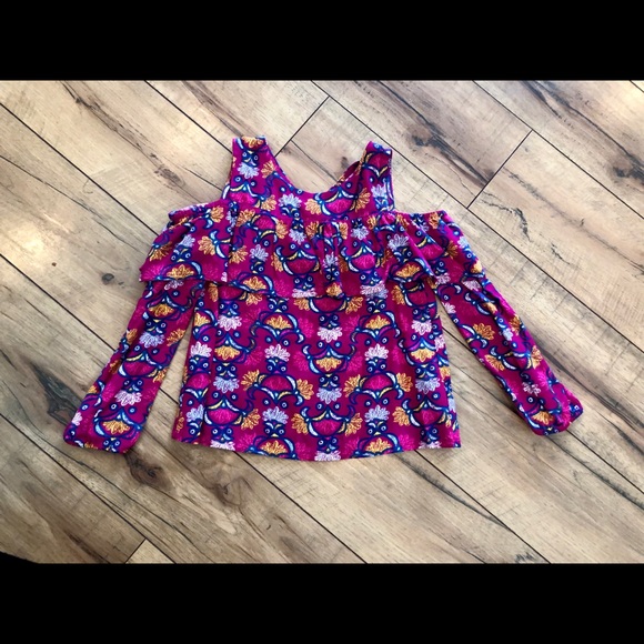 Super cute for winter! Funky toddler girls outfit. - Picture 2 of 4